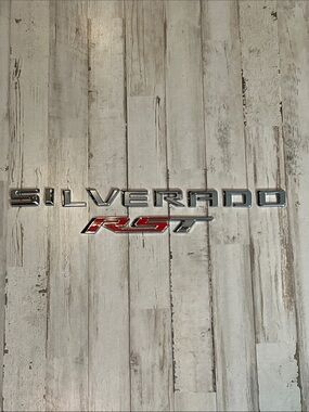 OEM Chevrolet Silverado Factory Tailgate Emblem Letters Chrome